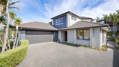 22 Ballymore Drive, Pinehill, Auckland - Carousel 1