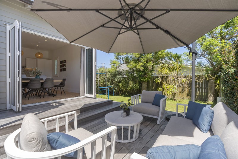 1/50 Norwood road, Bayswater, Auckland - Carousel 2