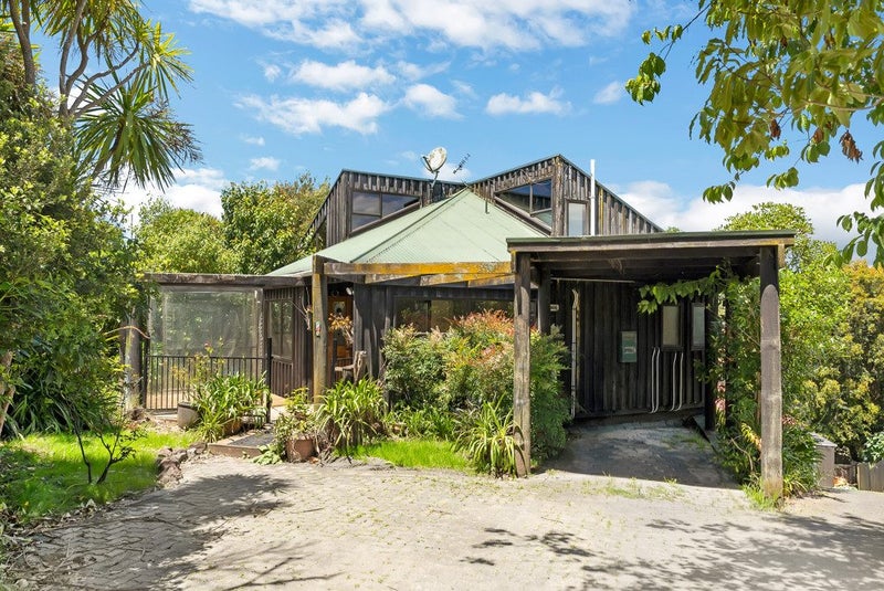 1/64 Mirrabooka Avenue, Botany Downs, Auckland - Carousel 12