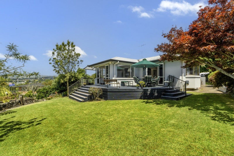11 Chadwick Road, Greerton, Tauranga - Carousel 1
