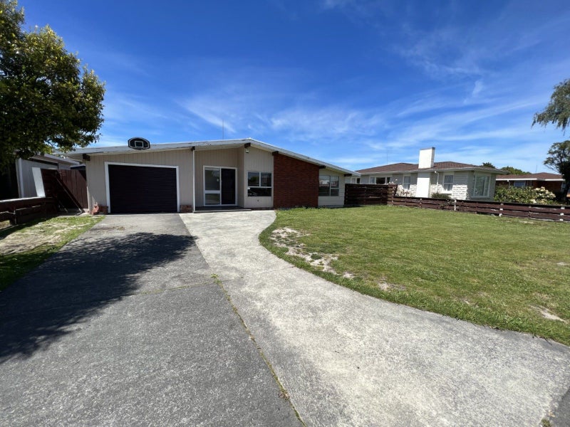 92 Long Melford Road, Awapuni, Palmerston North - Carousel 1