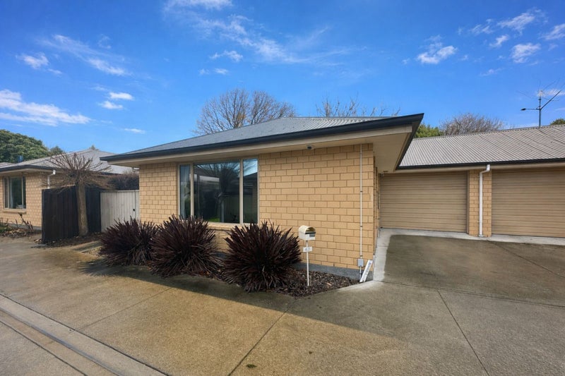 42 Thackeray Place, Waltham, Christchurch - Carousel 1