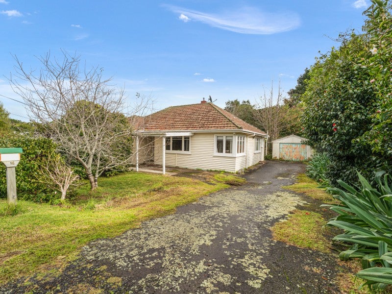 16 Hursthouse Street, Vogeltown, New Plymouth - Carousel 2