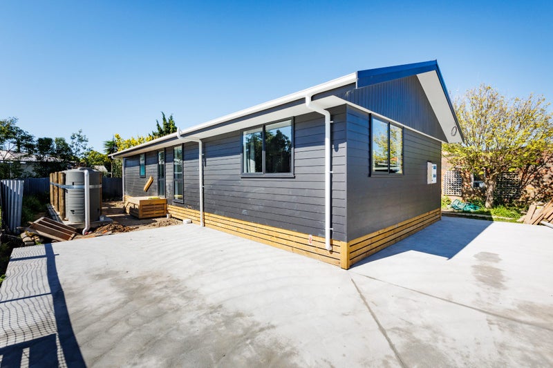 14B Rewa Street, Takaro, Palmerston North - Carousel 1