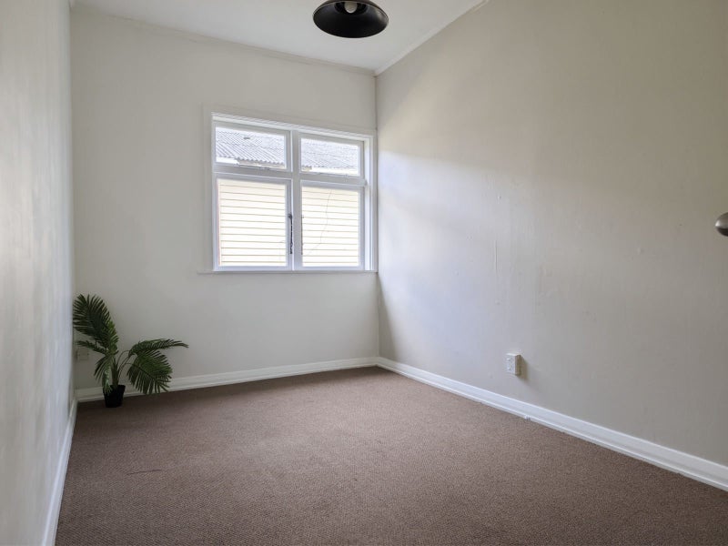 21 Miro Street, Miramar, Wellington - Carousel 10