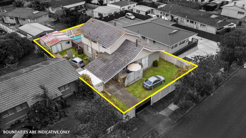 7 Waimahia Avenue, Weymouth, Auckland - Carousel 1