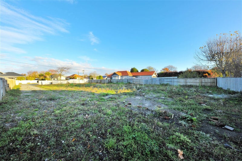 211 Westminster Street, Mairehau, Christchurch - Carousel 1
