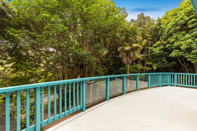 4 Okoka Road, Omiha, Waiheke Island - Carousel 2