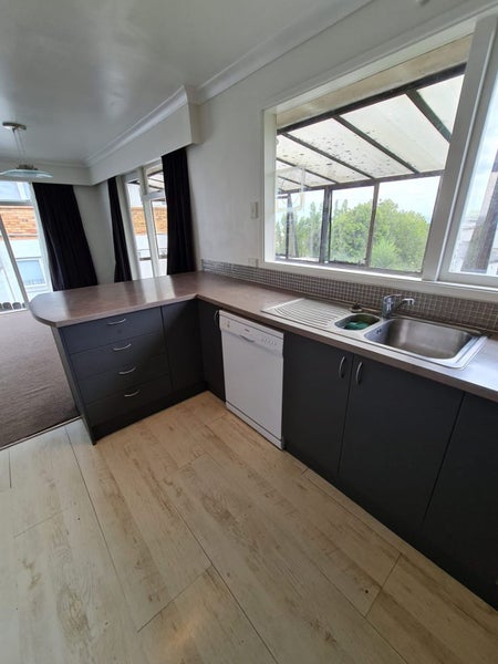 253 Saint Johns Road, St Johns, Auckland - Carousel 2