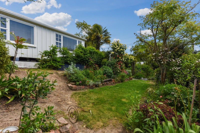 1 Washington Terrace, Washington Valley, Nelson - Carousel 15