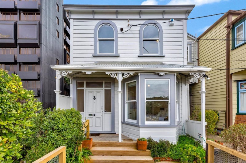 8 Watson Street, Te Aro, Wellington - Carousel 1