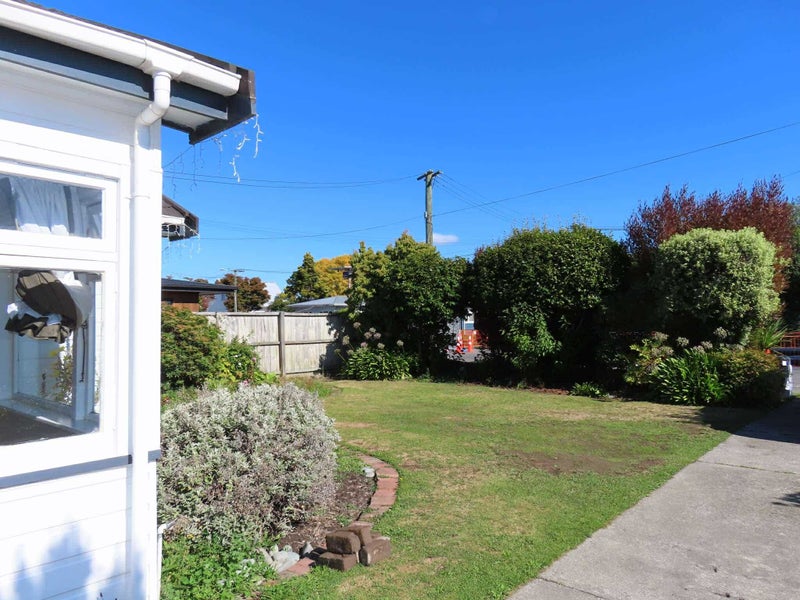63 Aorangi Road, Bryndwr, Christchurch - Carousel 2