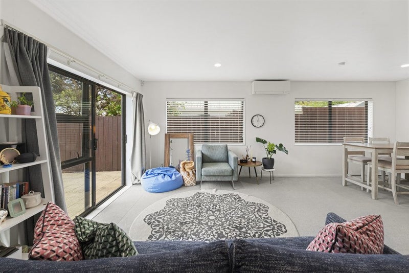 2/7 Mona Avenue, Mangere Bridge, Auckland - Carousel 2