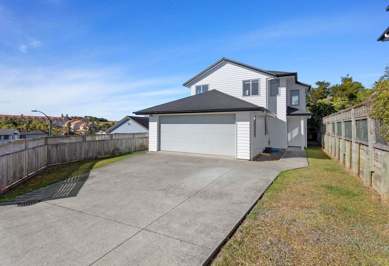 29 Maylee Crescent, Gulf Harbour, Whangaparaoa - Carousel 2