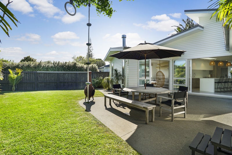 24 Motuora Road, Manly, Whangaparaoa - Carousel 1