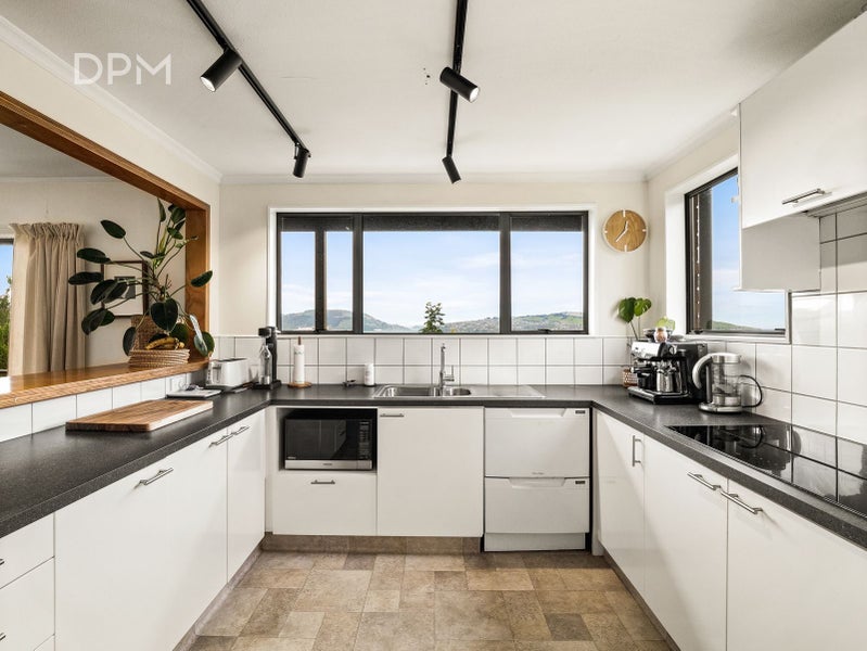 22 Bangor Terrace, Kew, Dunedin - Carousel 2