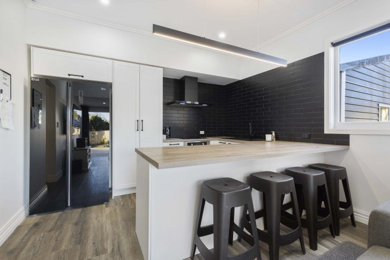 149 Peachgrove Road, Hamilton East, Hamilton - Carousel 1