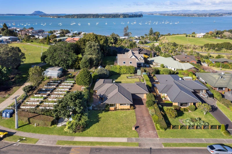 39 Hamurana Road, Omokoroa, Omokoroa - Carousel 30