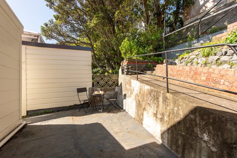 60 Fairview Crescent, Kelburn, Wellington - Carousel 25