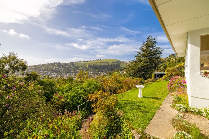 8 Aotea Terrace, Huntsbury, Christchurch - Carousel 2