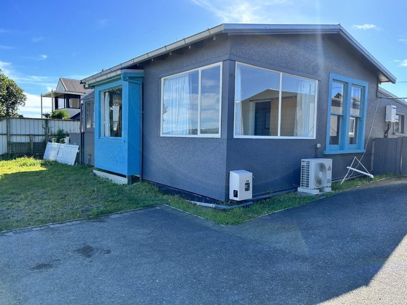 36 Pukeko Place, Westshore, Napier - Carousel 1