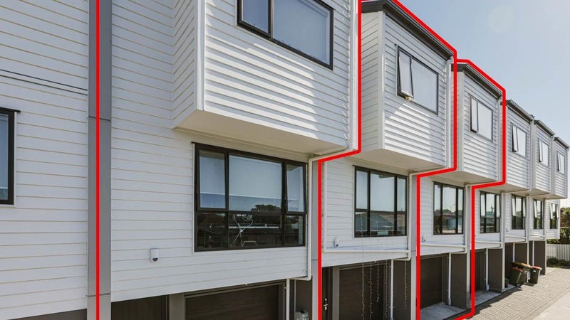 4/45 Dale Crescent, Pakuranga, Auckland - Carousel 1