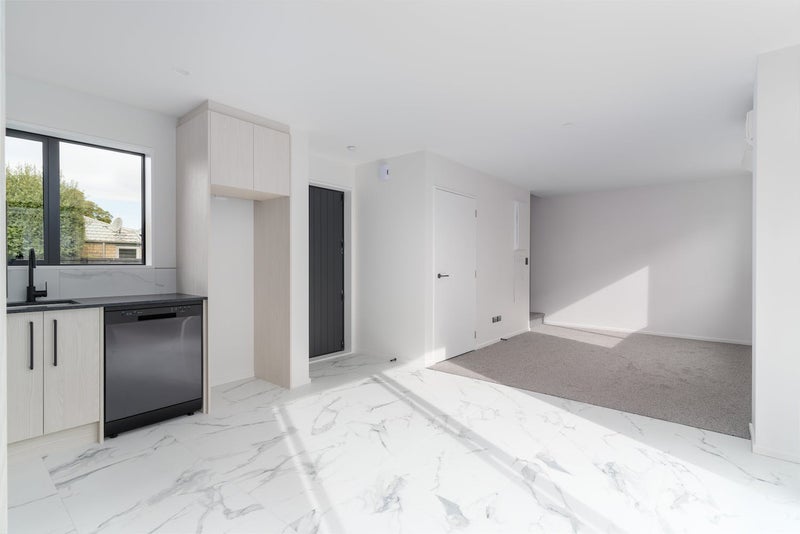 9/488 Gloucester Street, Linwood, Christchurch - Carousel 2