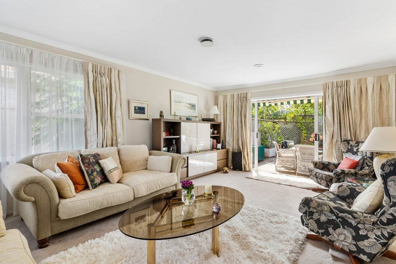 1/8 Meadway, Sunnyhills, Auckland - Carousel 2