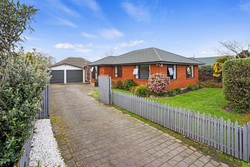 7 Gala Lane, Woolston, Christchurch - Carousel 1