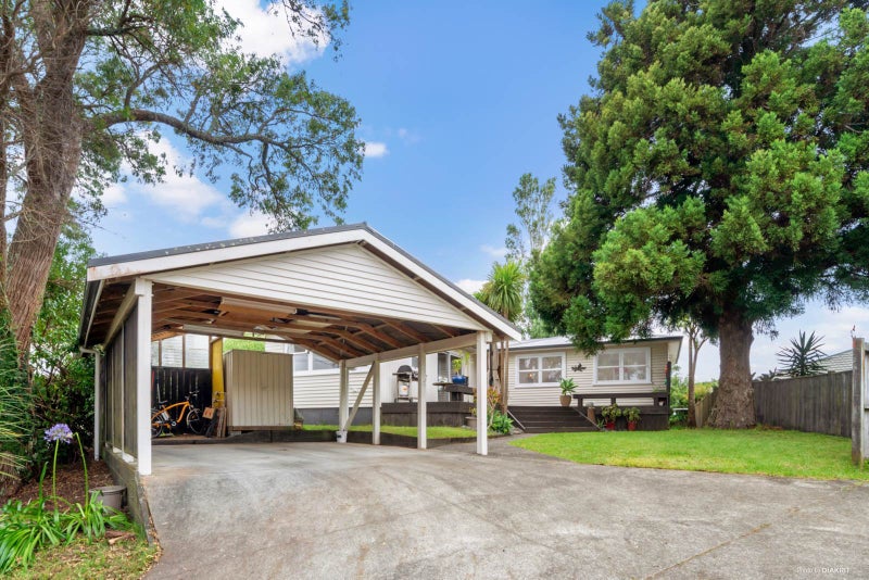 15 Winifred Avenue, Bayview, Auckland - Carousel 2