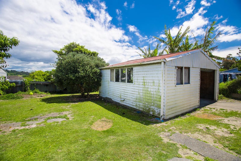 44 Lyell Road, Outer Kaiti, Gisborne - Carousel 12