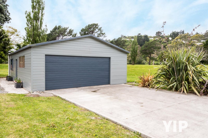 9 York Avenue, Manor Park, Lower Hutt - Carousel 2