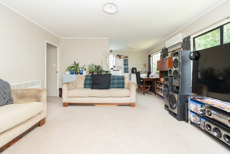 15A May Street, Hamilton East, Hamilton - Carousel 2