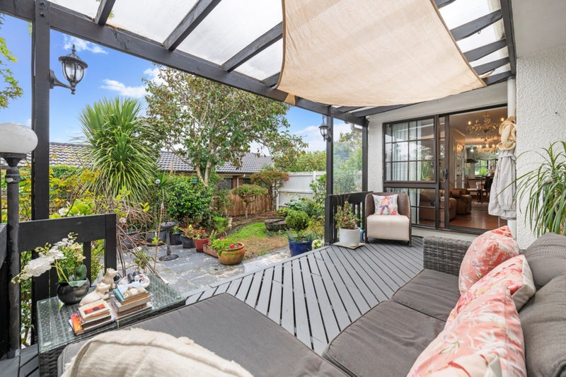 147 Whitford Road, Somerville, Manukau - Carousel 1