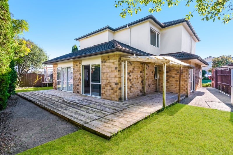 29 Coachman Drive, Flat Bush, Auckland - Carousel 2