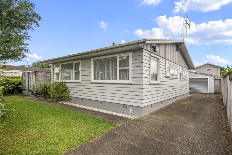 35 Highbury Drive, Levin, Levin - Carousel 1