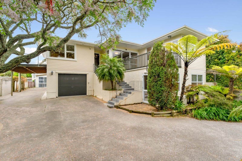 57 Ellis Avenue, Mount Roskill, Auckland - Carousel 1