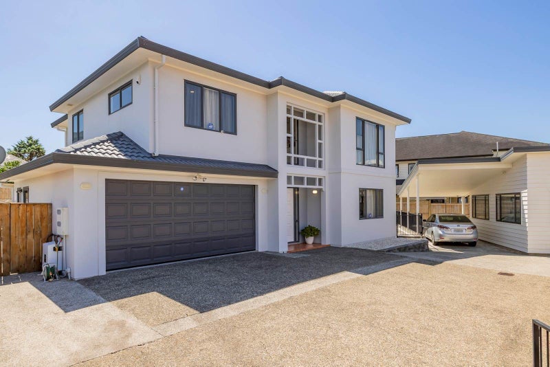106 Hugh Green Drive, Pinehill, Auckland - Carousel 1