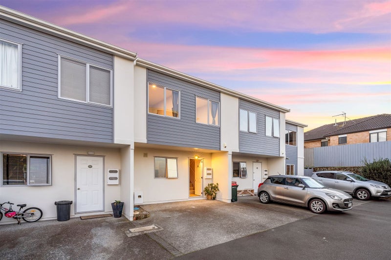 21/218 Captain Springs Road, Onehunga, Auckland - Carousel 1