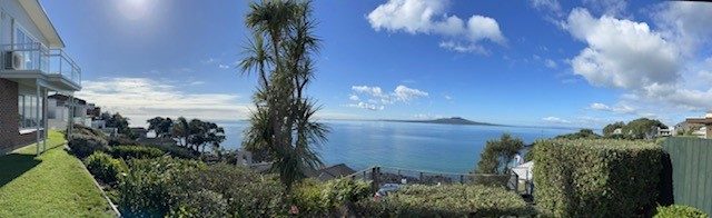 2/241 Hurstmere Road, Takapuna, Auckland - Carousel 1