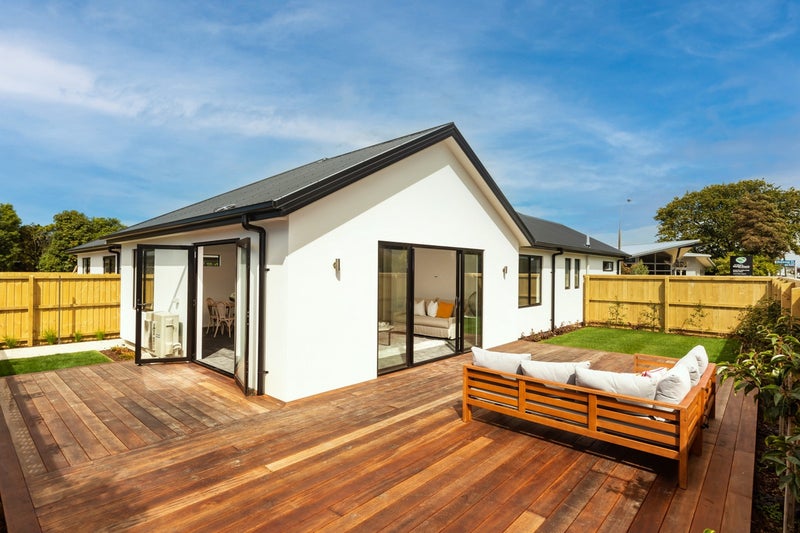 2A Redwood Place, St Albans, Christchurch - Carousel 1