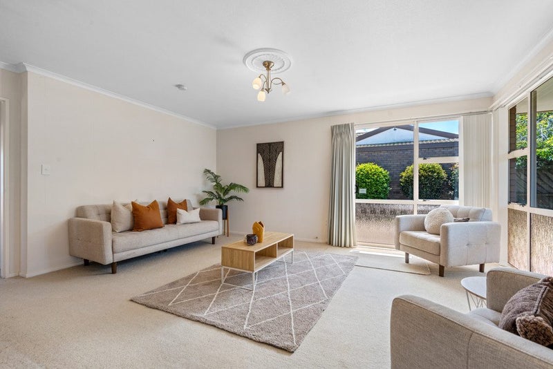 12 Longford Court, Forest Lake, Hamilton - Carousel 2