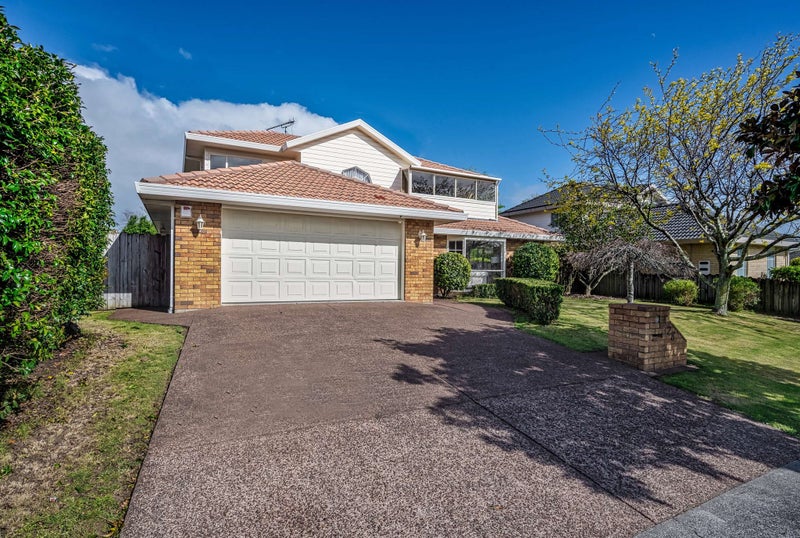 28 Astoria Place, Northpark, Auckland - Carousel 1