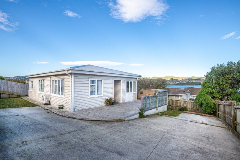 73A Waiuta Street, Titahi Bay, Porirua - Carousel 1