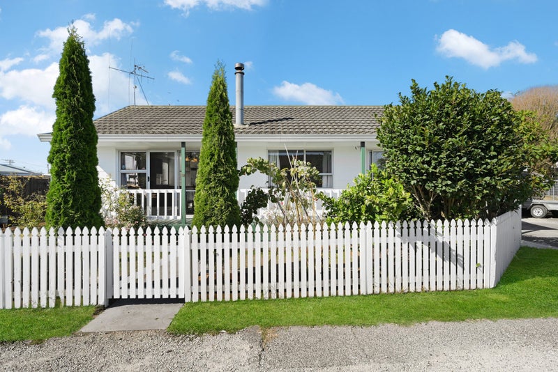 11A Breckons Avenue, Nawton, Hamilton - Carousel 2