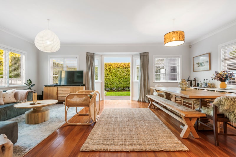 269A Meola Road, Point Chevalier, Auckland - Carousel 1