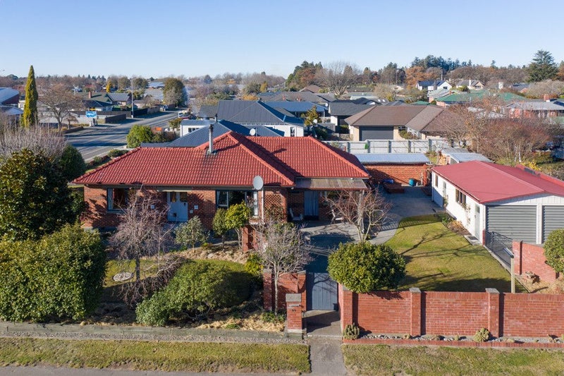 64 Cross Street, Allenton, Ashburton - Carousel 1