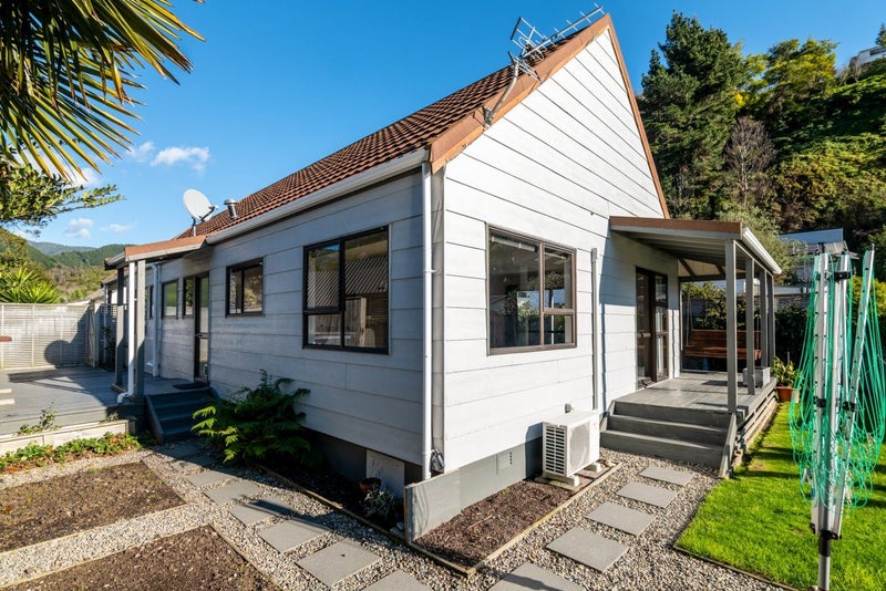 1/8 Waterdale Way, The Brook, Nelson - Carousel 2