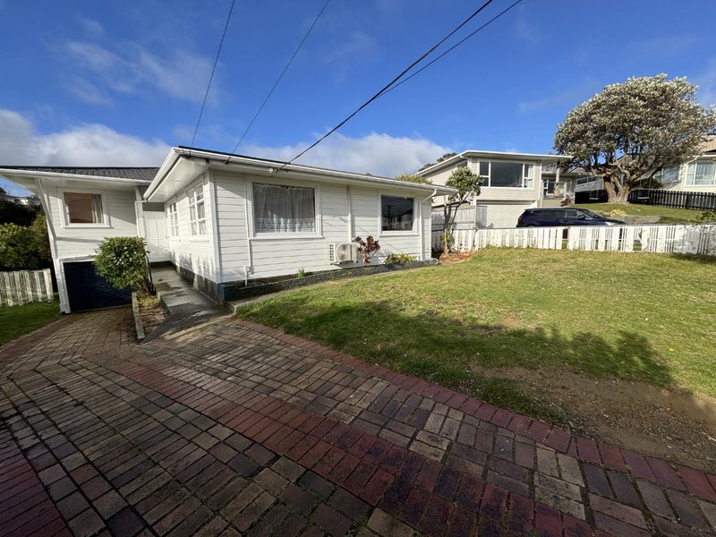 15 Bancroft Terrace, Newlands, Wellington - Carousel 26