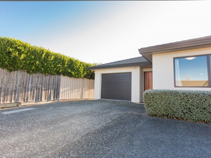 14B Arbuckle Road, Frimley, Hastings - Carousel 2